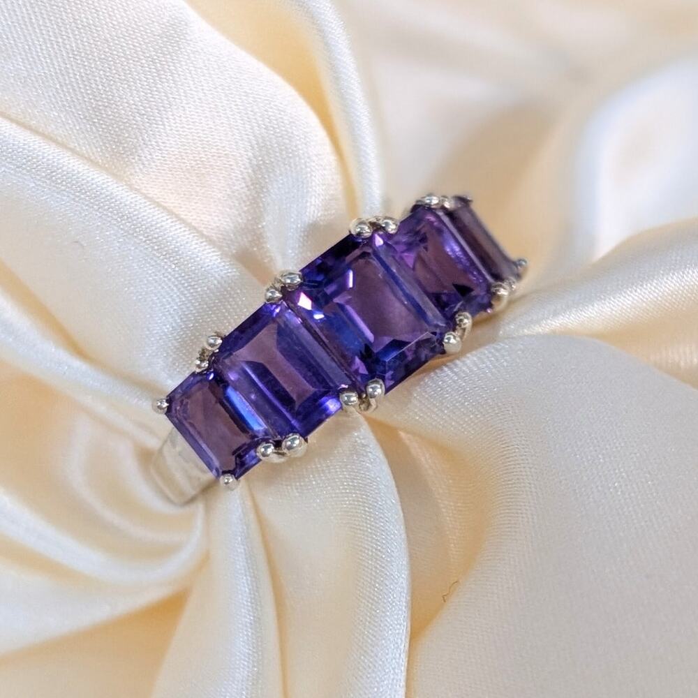 925 Sterling Silver Natural Amethyst Five-Stone Ring Size 7.75 - Picture 4 of 7